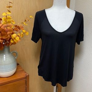 American Eagle Soft & Sexy Black Short Sleeve Top
